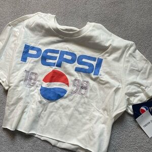 Forever 21 Pepsi crop t-shirt with tags